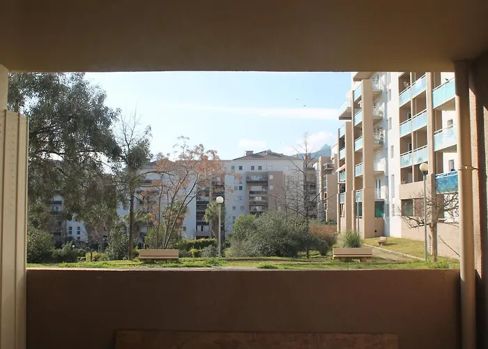 Location Ajaccio (Corsica)